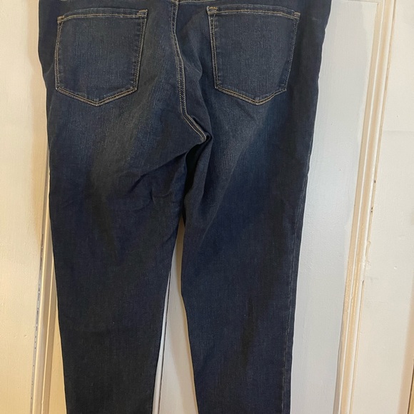 Sofia Vergara capri jeans 16 - Picture 5 of 7